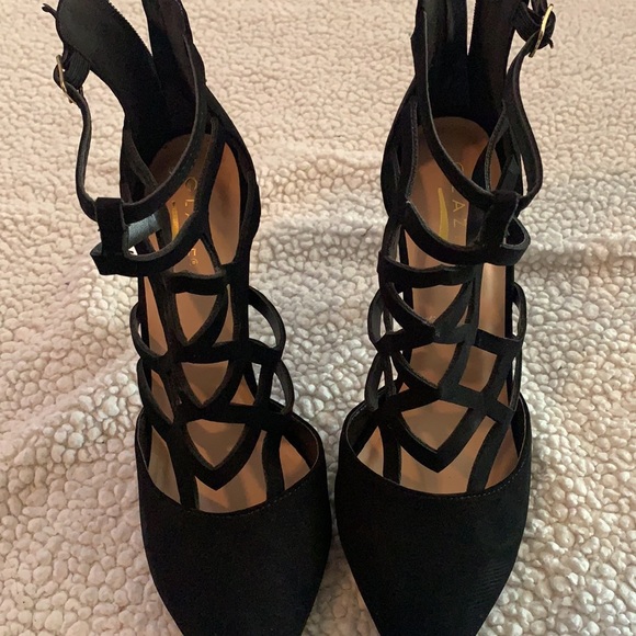 Pointed Stiletto Heels - Picture 5 of 15